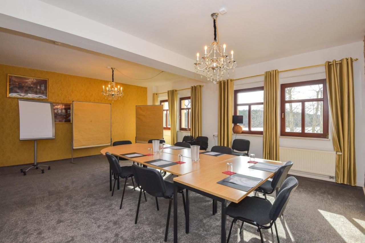 Riverdam Boutique Hotel Ильменау Экстерьер фото