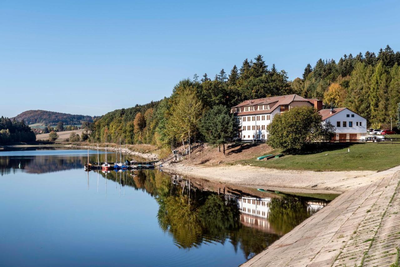 Riverdam Boutique Hotel Ильменау Экстерьер фото